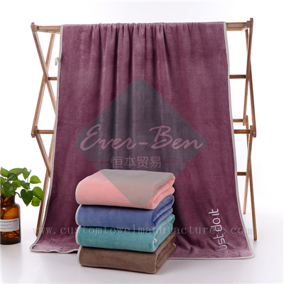 China Bulk Custom Color microfiber Golf Towels Bulk Wholesale for America Canada